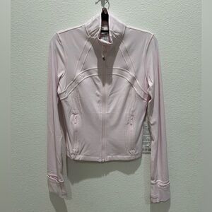Authentic Lululemon Define Cropped Nulu Jacket Blissful pink size 6